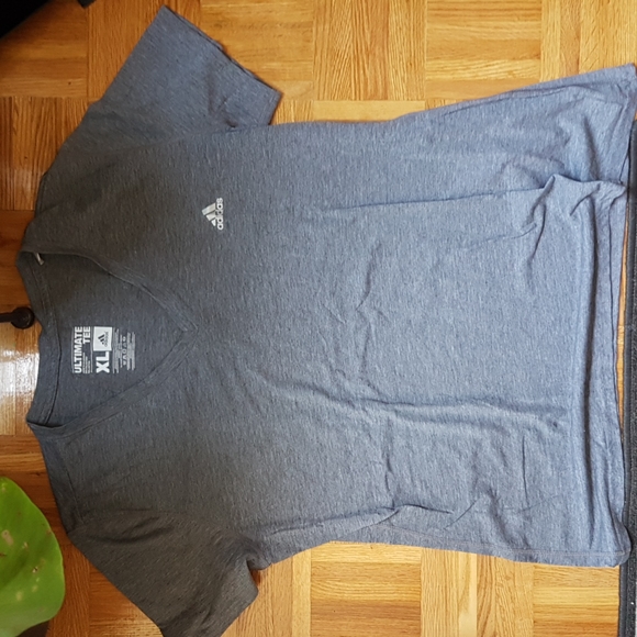 Adidas ultimate tee - Picture 1 of 3